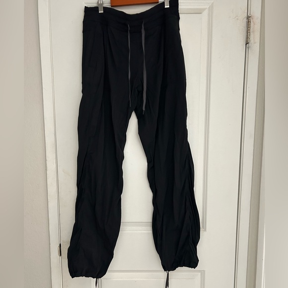 Lululemon Dance Studio Black Pants Size 12 - Picture 1 of 5